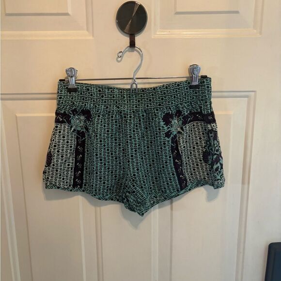 Urban Outfitters ecote  Teal and Black Patterned High Waist Shorts - Picture 3 of 4